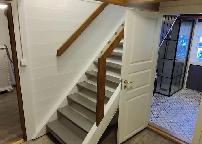 Unique Guesthouse In Fantastic Surroundings